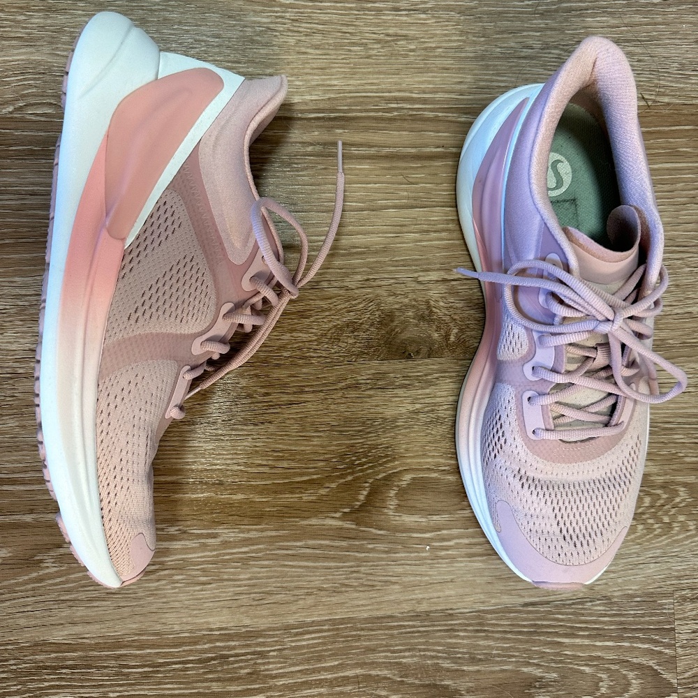 Lululemon Blissfeel Women's Running Shoe, Pink, Size 9.5